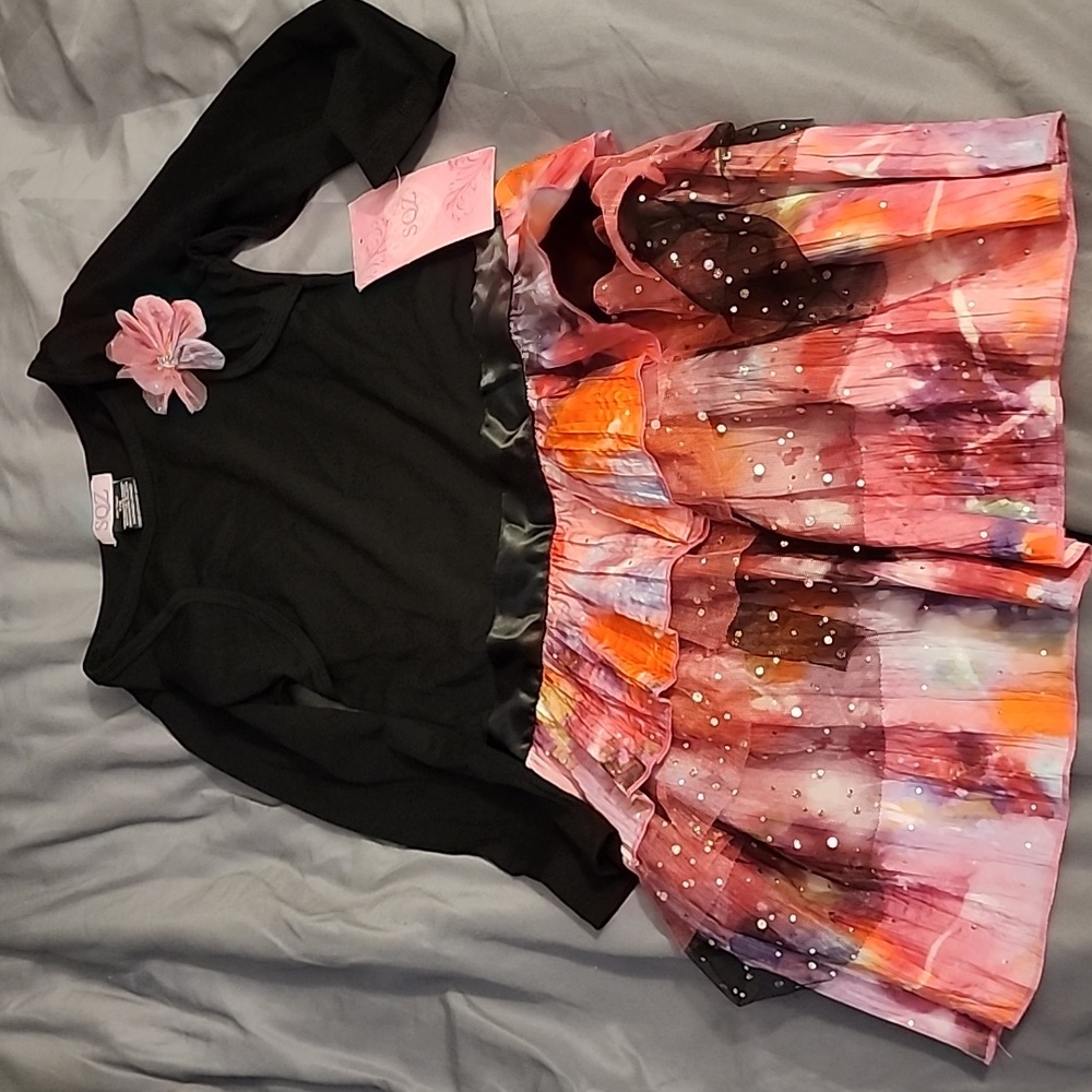 SQZ size 7/8 girls dress with sparkles